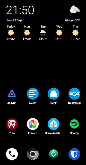 Clean home screen